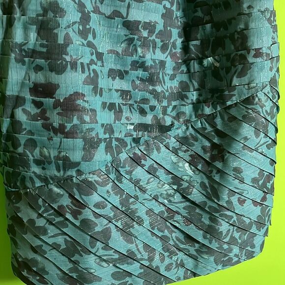 Layered With Love Gina Floral Chiffon Lurex Strip Sleeveless Mini Dress Size M - Picture 6 of 6